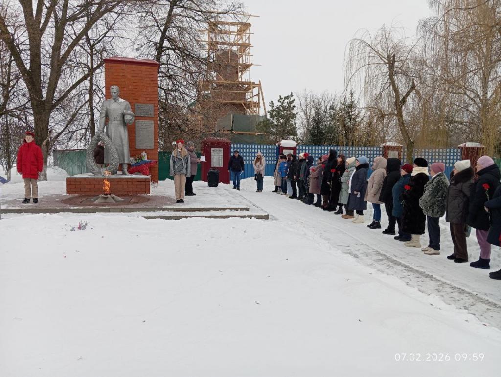 83-ю годовщину освобождения сёл Поповской территории от немецко-фашистских захватчиков.
